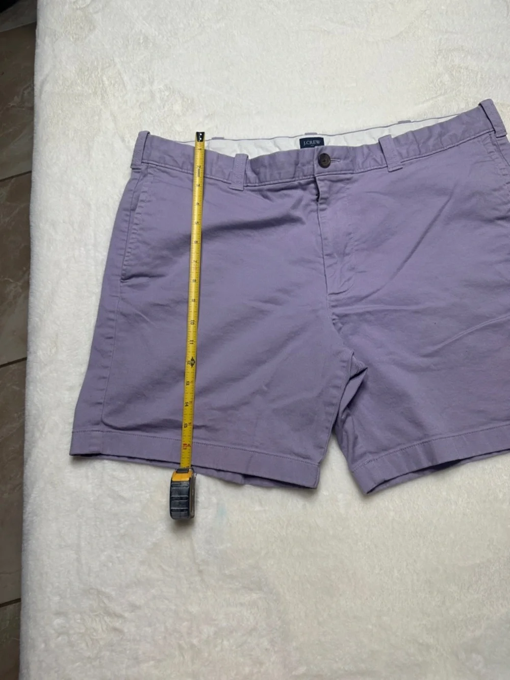 J. Crew Men’s Lavender Flat-Front Chino Shorts